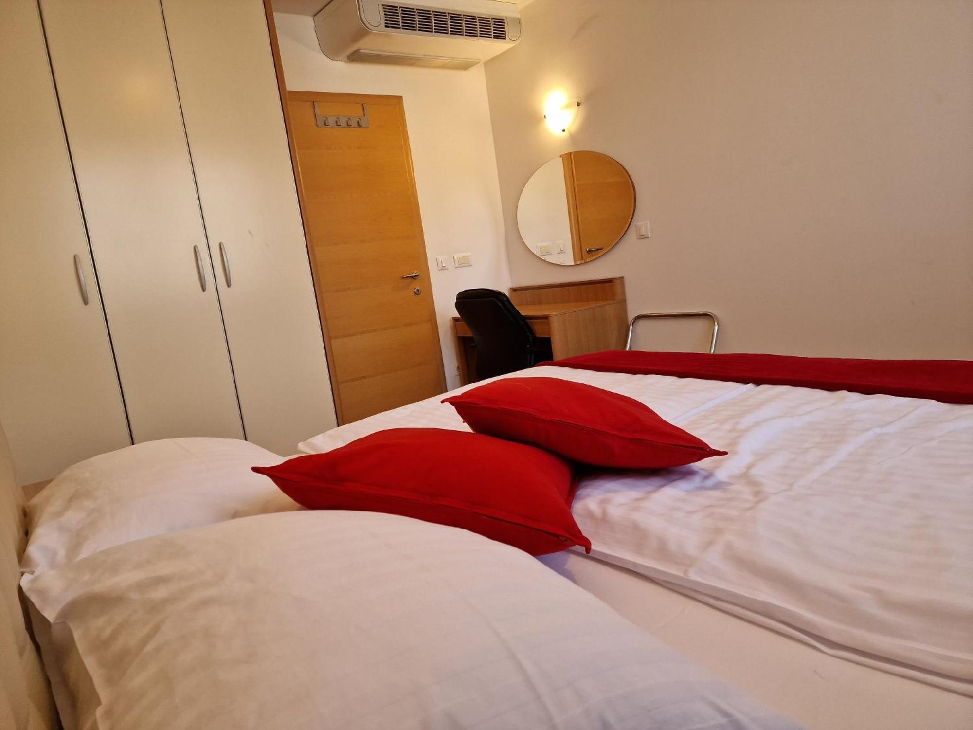 Aparthotel Gaja เบลด ห้อง รูปภาพ
